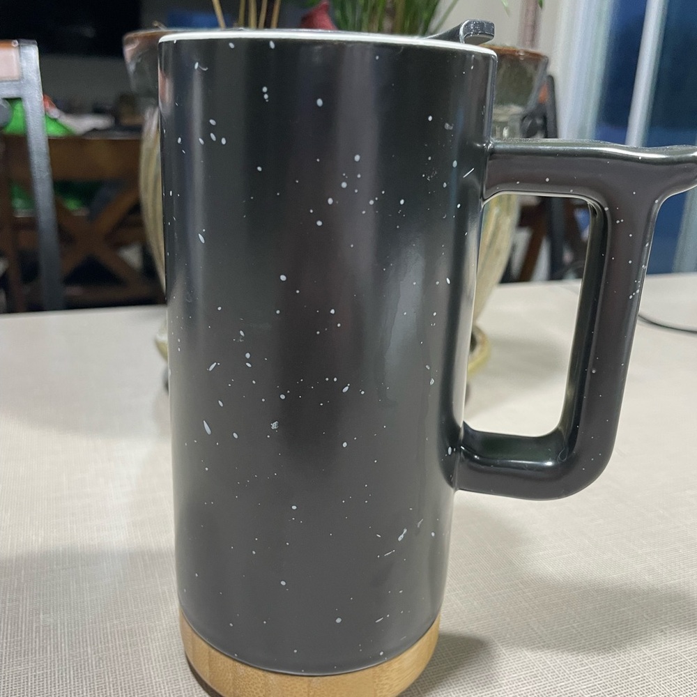 Ello Black Ceramic Mug with Wooden Base